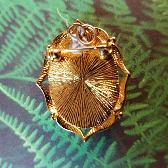 Relisted -Vintage flower blue cameo brooch pendant gold pin - Picture 9 of 12